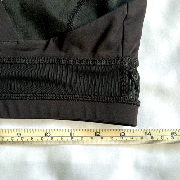 Lululemon sport bra - Picture 4 of 8
